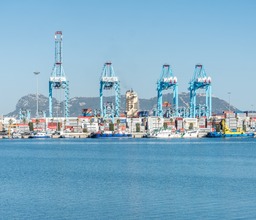 port_espagne_mer_navire_conteneur
