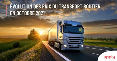 Camion sur la route en fin de journée.