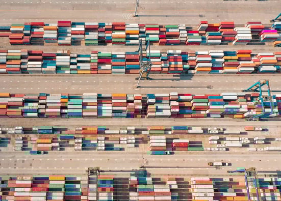 A market-driven evolution in a geopolitical context where tensions are eased