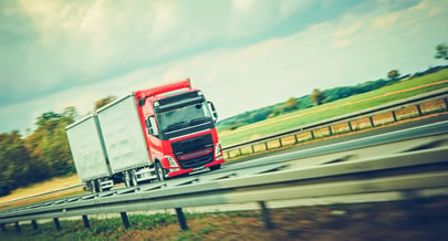 camion sur route
