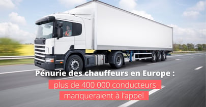 Chauffeur routier conduisant un camion.