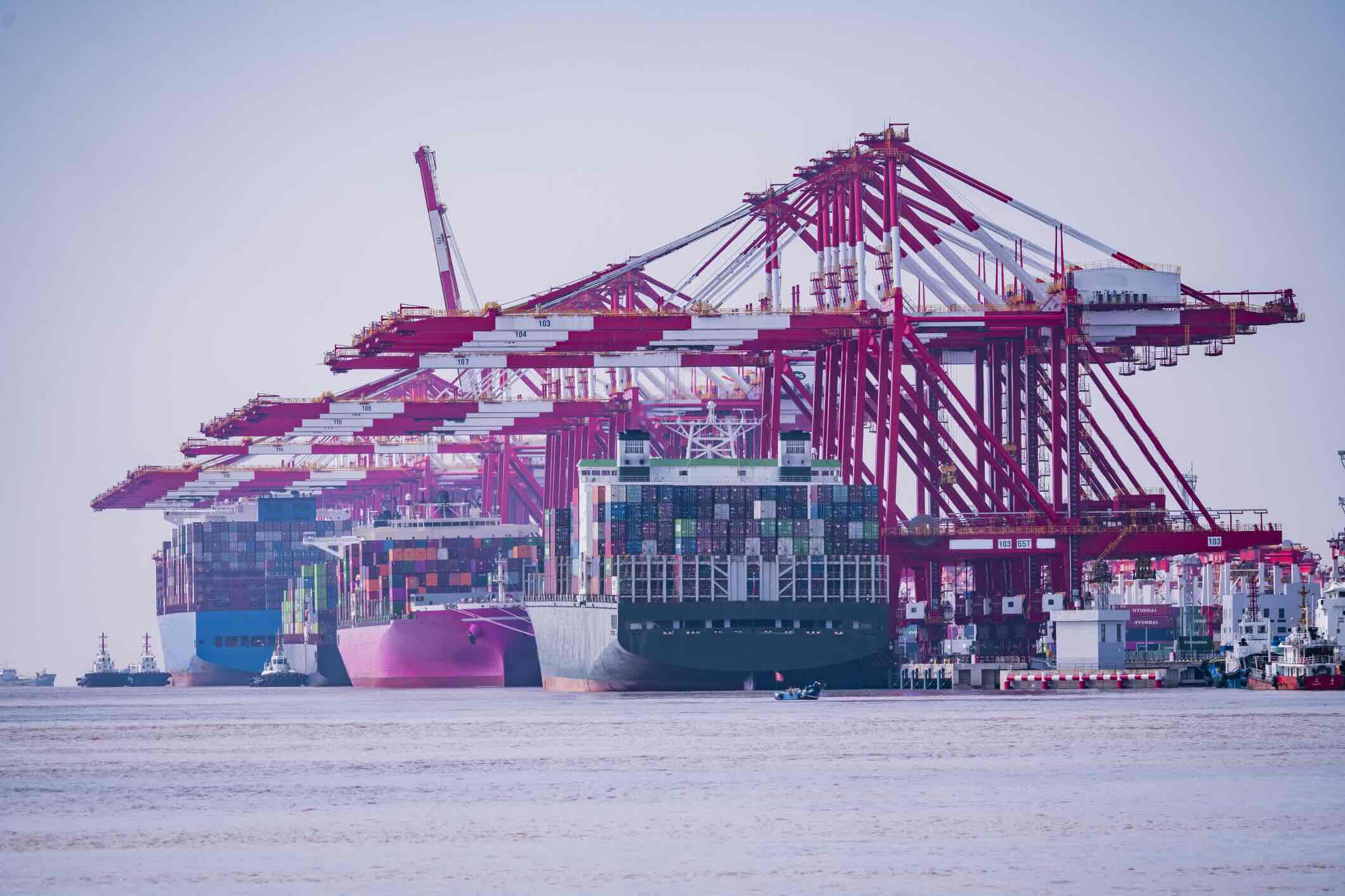 porte-conteneurs_port_shanghai